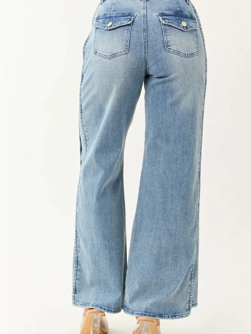 Saige Tummy Control Stretchy Wide Seam Detailed Jeans NWT Size 29